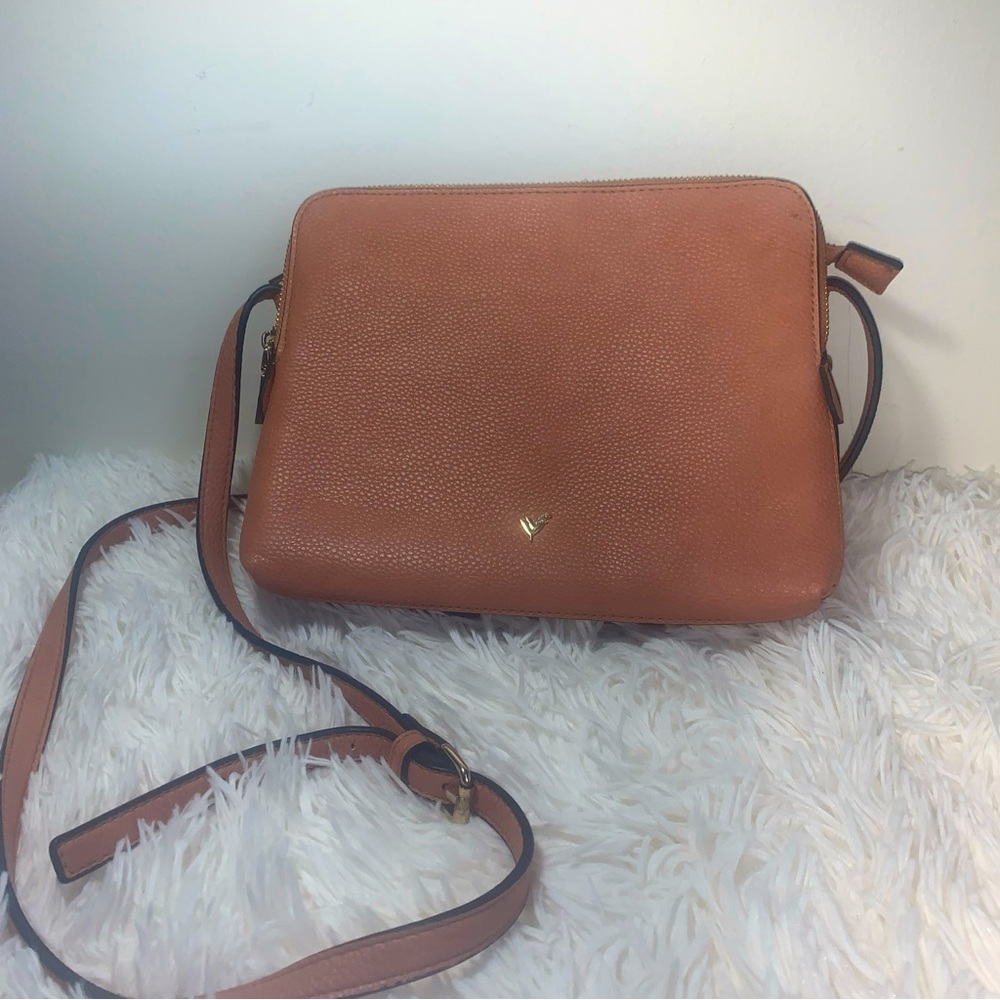 Lily & Ivy Purse Crossbody Adjustable Strap 3 Sections Coral
